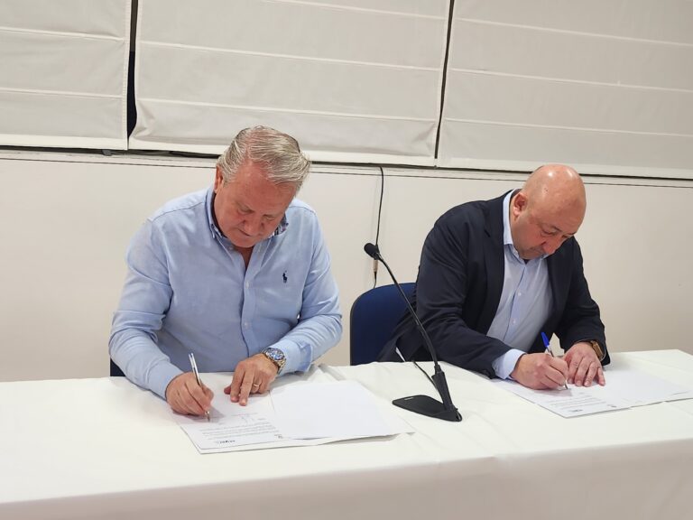 Firmado el Convenio de Colaboración entre la Asociación Empresarial de Apartamentos Turísticos y la Asociación Provincial de Hostelería